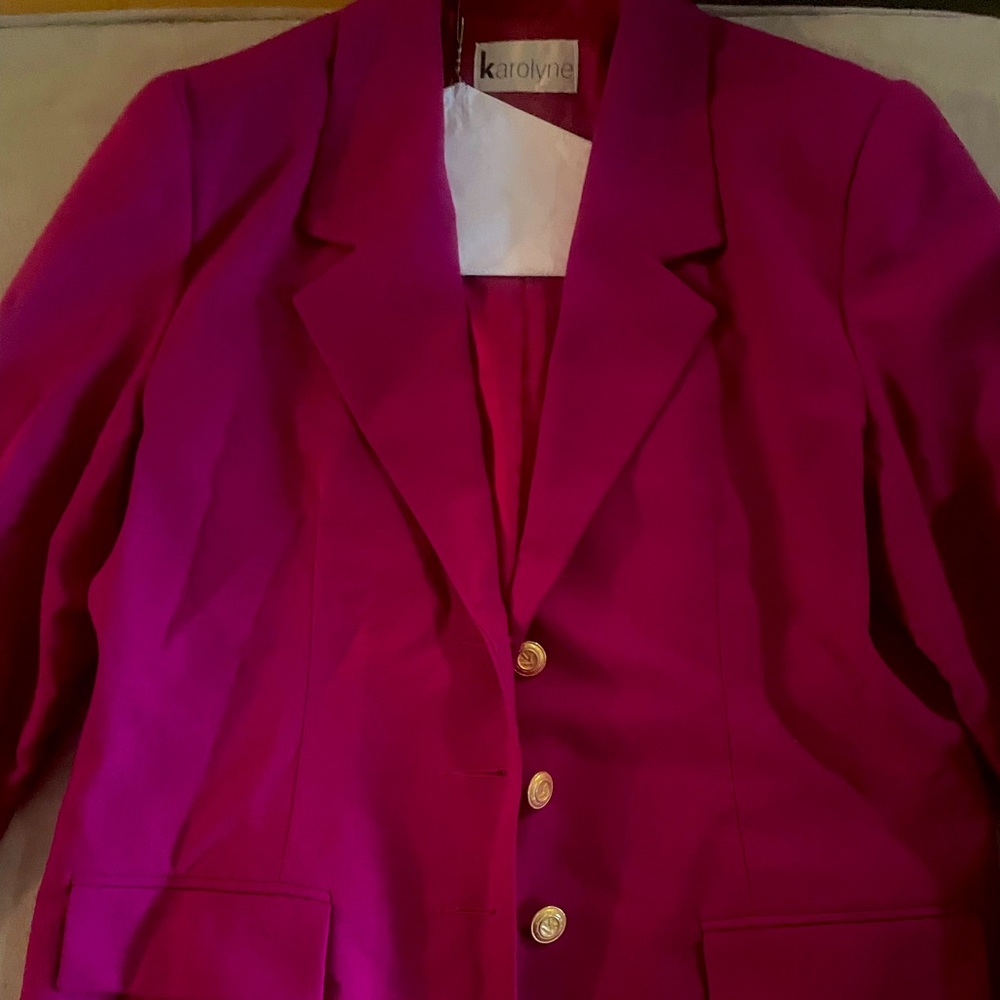 Karolyne pink blazer